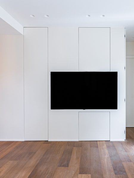 Invisible ceiling overflow panel
